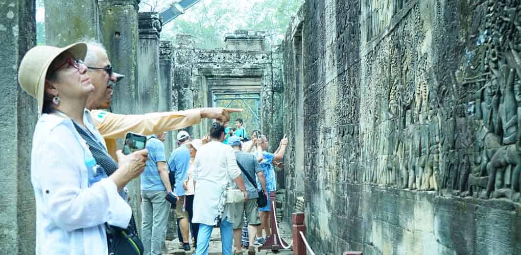 angkor wat tour guide